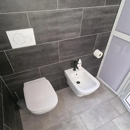 Konukevi Costa Apartament Livorno